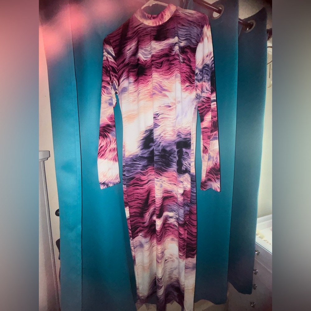 Fashion Nova Vibrant Long Sleeve Dress